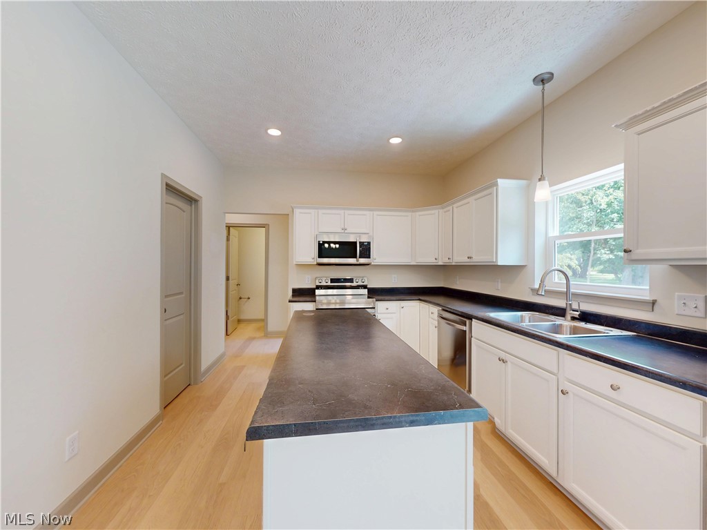 Squares Acres - Residential
