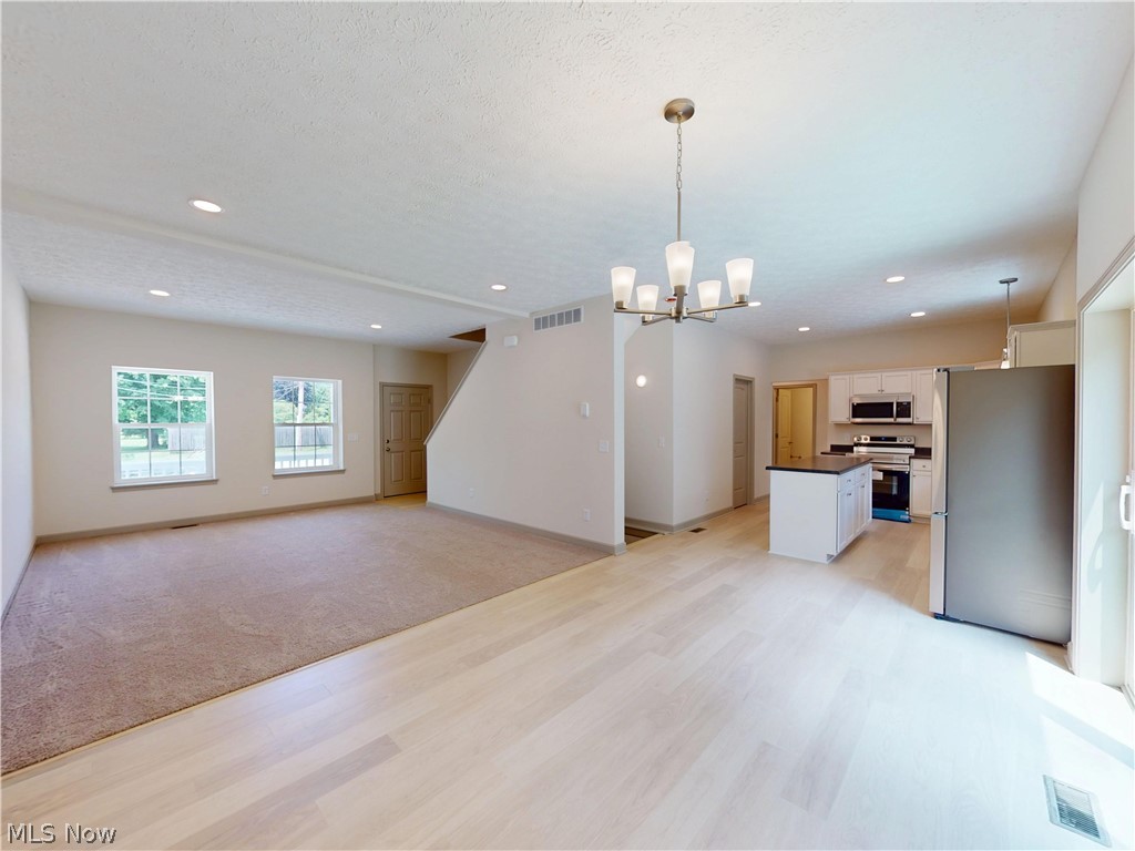 Squares Acres - Residential