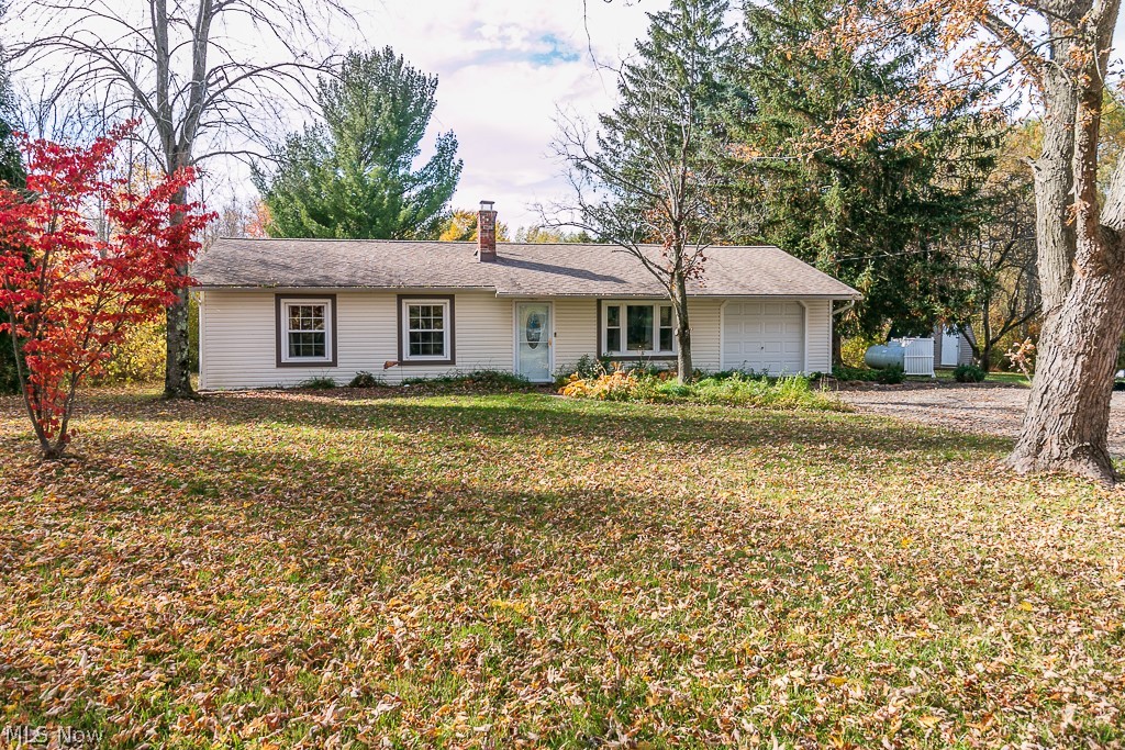 Come check out this beautiful ranch home in Chardon! This home is situated on an acre and a half and set back from the street to give you privacy and a park like atmosphere! Featuring 3 bedrooms, 2 bathrooms, one floor living, newer flooring and a recently redone kitchen (2019) all you have to do is move in! Septic was installed in 2015. Roof, gutters, windows, and siding were all updated in 2014. This is one home you will not want to miss!