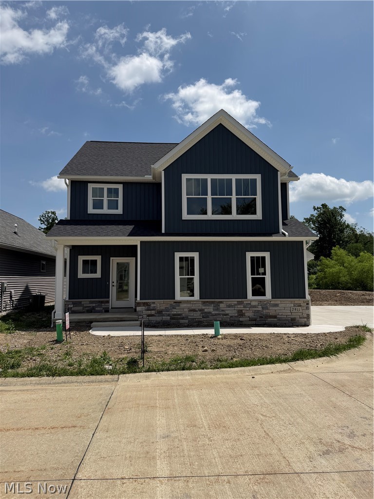 MOVE IN READY - BRAND NEW CONSTRUCTION. This newly constructed 3 bedroom, 2.5 bathroom condo in Hygrove Villas offers modern comfort and style. All 3 bedrooms and 2 full bathrooms upstairs along with the laundry room (convenient!) and the half bath on the main level with the kitchen and living room. A full unfinished basement. The spacious master suite features a luxurious tile shower in the en-suite bathroom, providing a spa-like retreat. With an open floor plan, the home is designed for seamless living and entertaining. The kitchen flows effortlessly into the living and dining areas, creating a warm, inviting atmosphere. High-quality finishes, pella windows, and plenty of natural light complete the home, making it a perfect blend of elegance and practicality. A 1 year social membership to Quail Hollow is included with purchase. Home build will be complete for a March move in - come see this beautiful custom home today! This is 1 of two condos remaining in Hygrove.