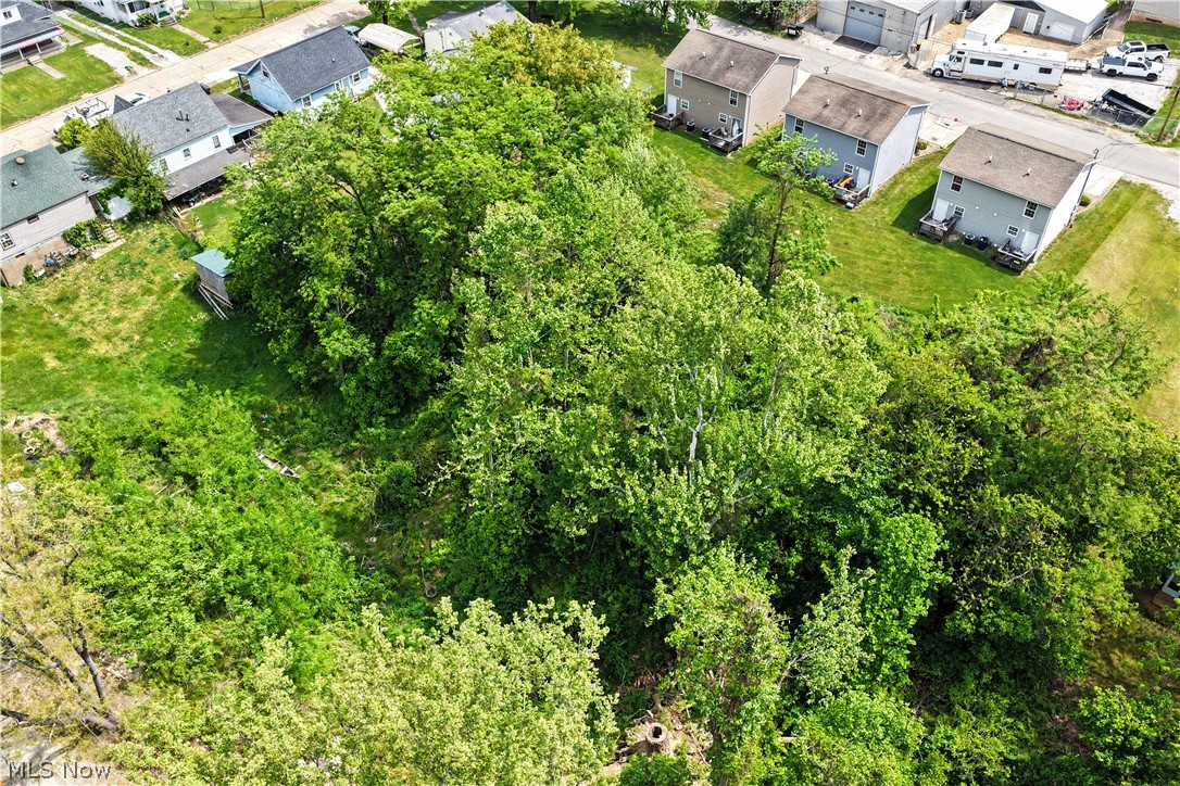 Elmhurst Adn - Commercial Sale
