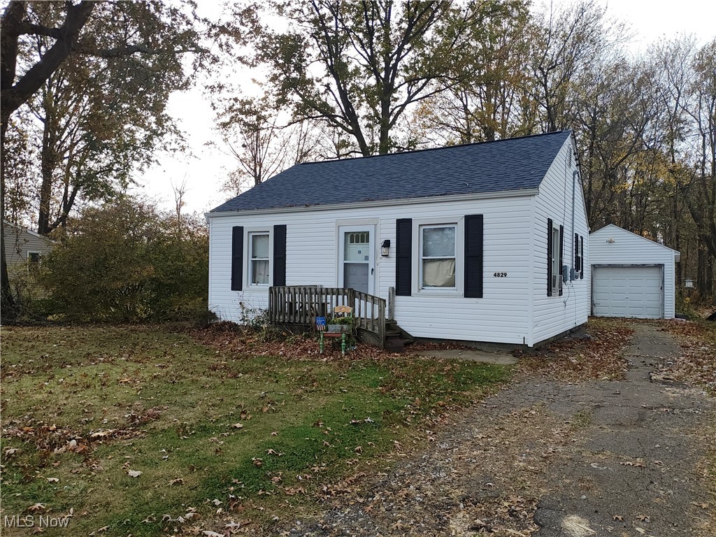 Charming 1 bed, 1 bath home, beautifully updated and move-in ready! Neat, clean, and filled with natural light. Perfect for cozy living with modern finishes throughout. Ideal starter home or rental investment.