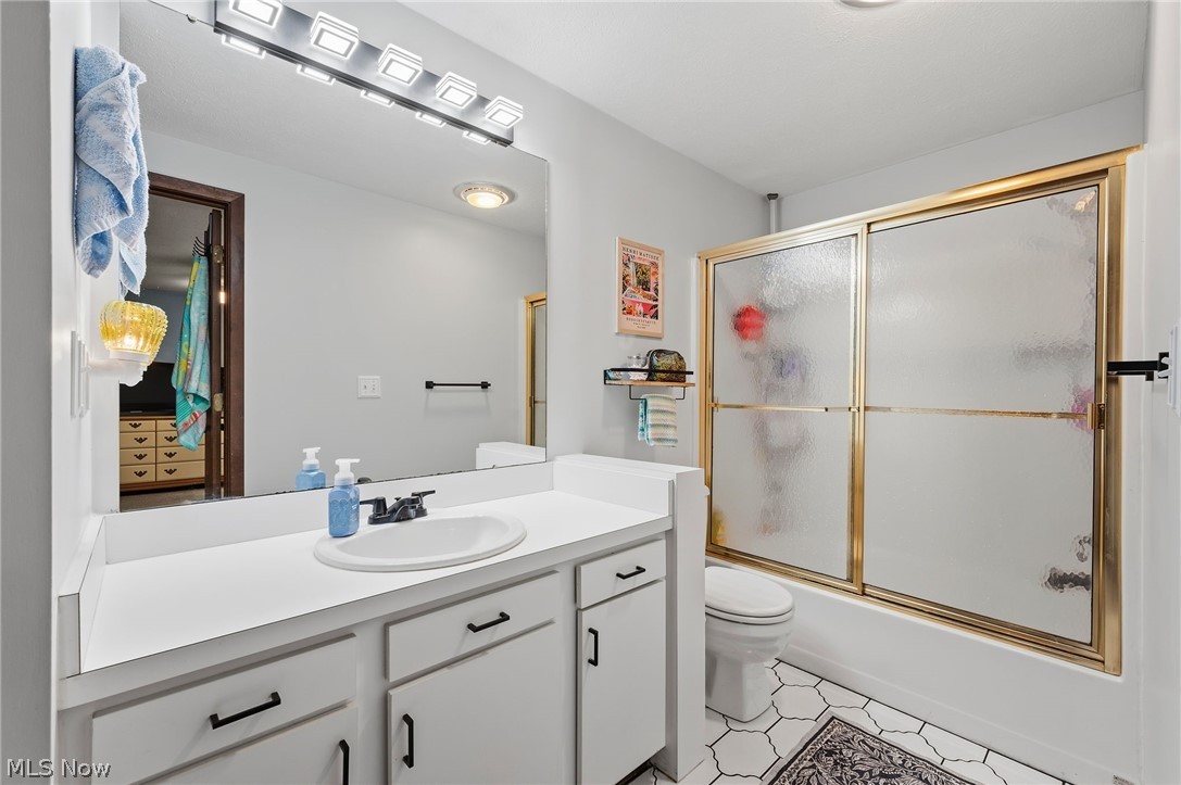 Landings Condo - Residential