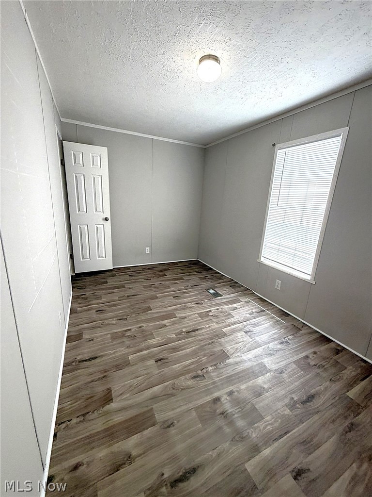 Colonial Oaks Park - Residential