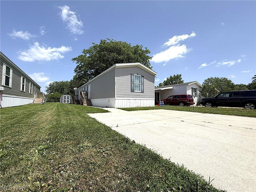 Colonial Oaks Park - Residential