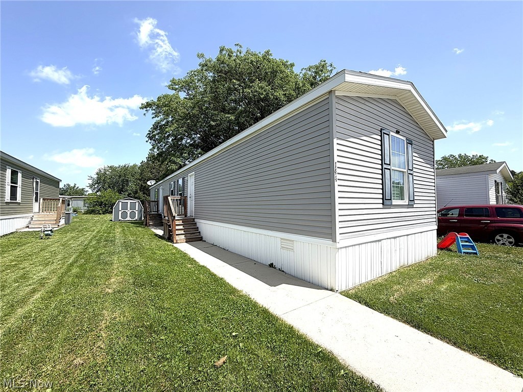 Colonial Oaks Park - Residential