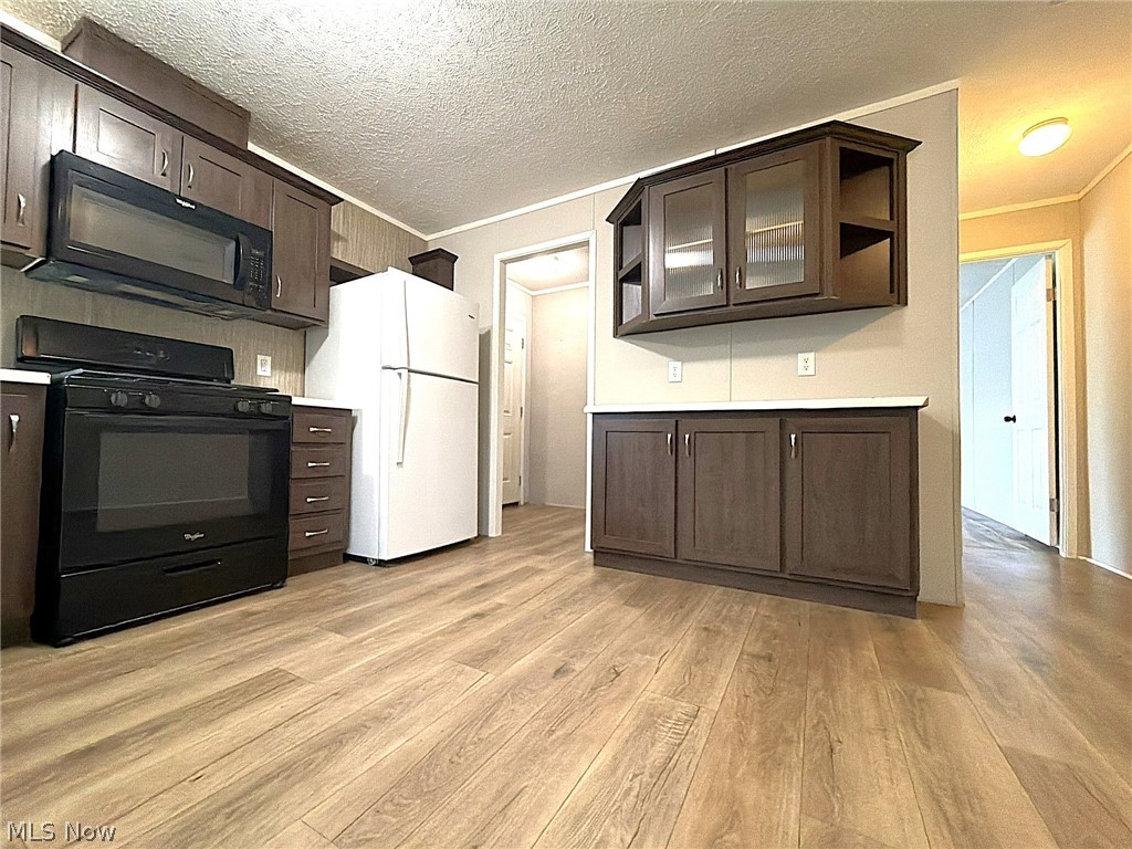 Colonial Oaks Park - Residential