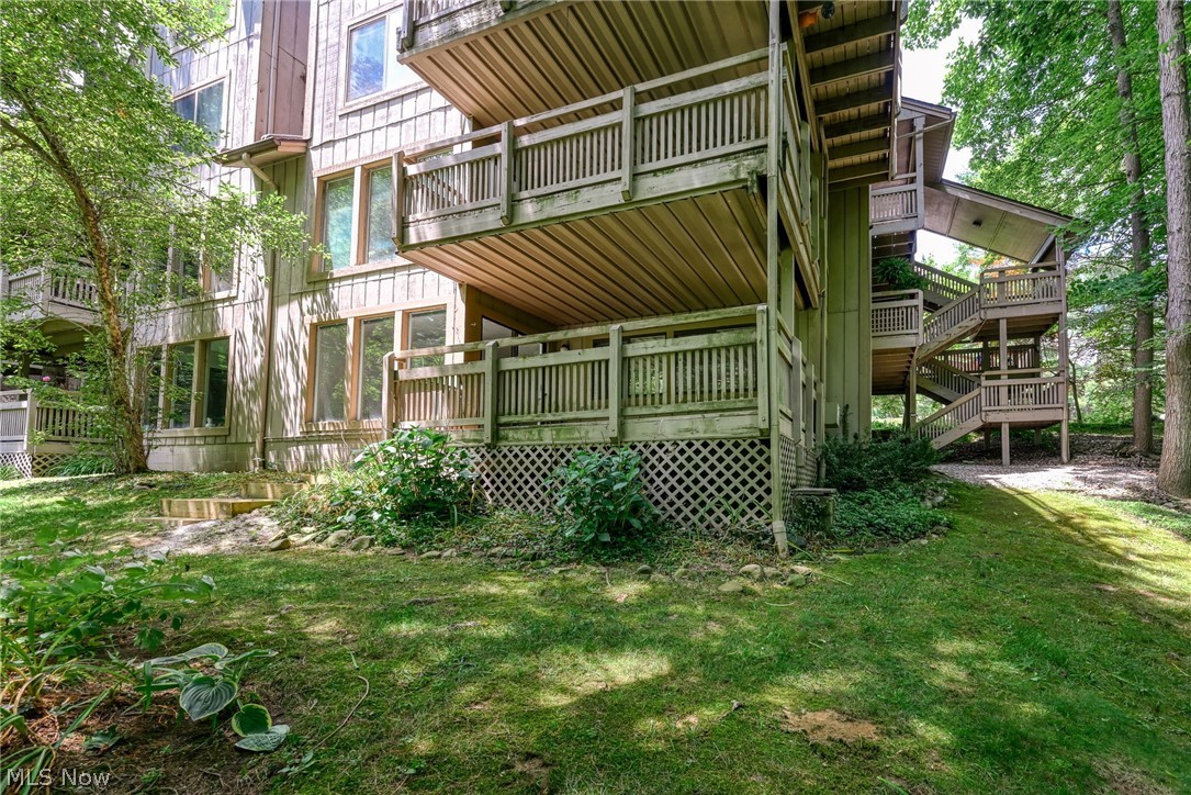 Pine Mill Rdg Condo Estates #4 - Residential