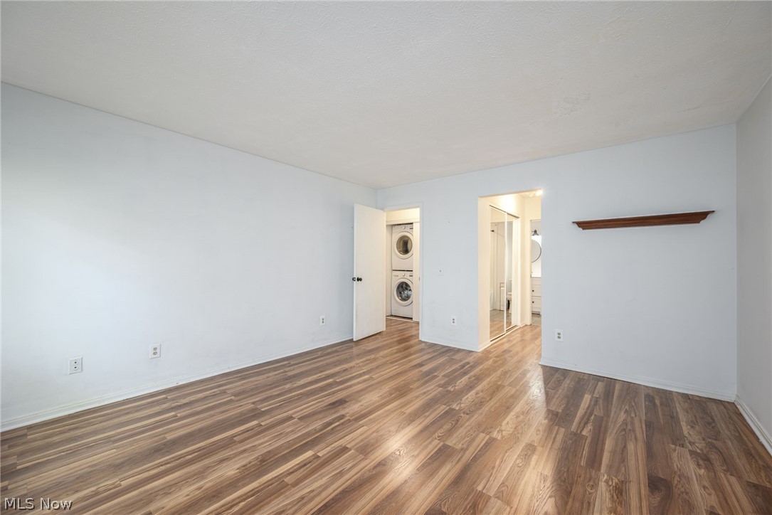 Pine Mill Rdg Condo Estates #4 - Residential