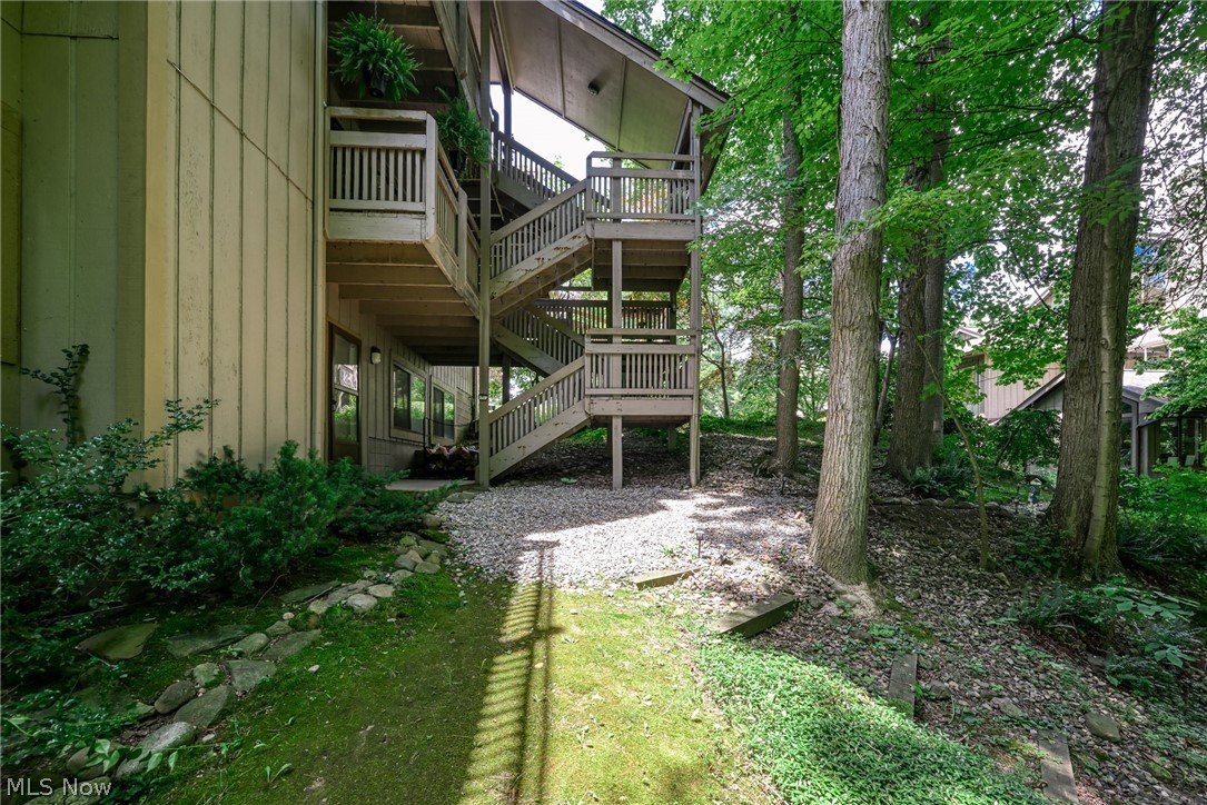 Pine Mill Rdg Condo Estates #4 - Residential