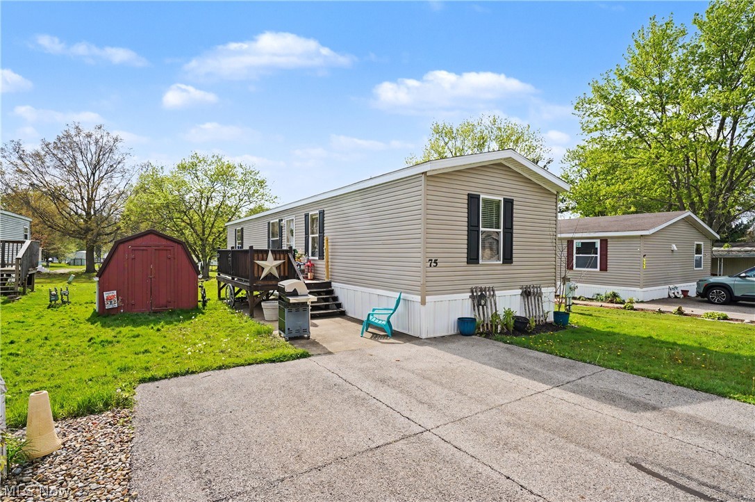 Welcome home! This well maintained manufactured home in Colonial Villa Park offers a convenient, low-maintenance lifestyle in a great Salem location. Major updates have already been taken care of, including central air and a natural gas furnace added in 2021 giving buyers peace of mind from day one. Inside, you’ll find a functional layout with comfortable living space and an easy flow throughout. All appliances stay, including a gas stove, making this a true move-in ready opportunity. Please note, fireplace does not stay. Utilities include electric and natural gas, with water and sewer covered in the monthly lot rent of $566. Whether you’re looking to downsize or for an affordable alternative to renting, this property checks the boxes. Possession available June 1. Located in a quiet community with easy access to local amenities. Schedule your showing today!