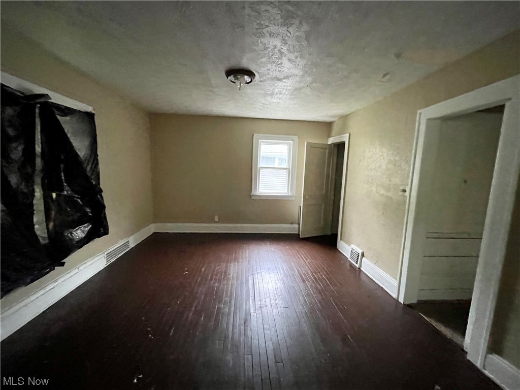 Woodhill East Blvd Sub - Residential Income