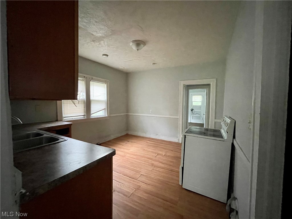 Woodhill East Blvd Sub - Residential Income