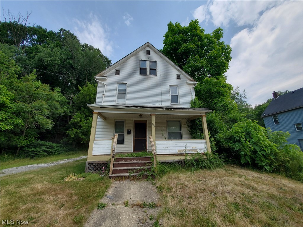 Investors wanted! Great opportunity! Features a large attic space that would be possible 4th bedroom. Just needs your imagination! Close to Akron University, downtown Akron, and Cuyahoga Falls.
Updates in June/July 2023-
NSTALLED SINK & FAUCET IN KITCHEN & NEW WATER LINES & STOPS.
REPAIRED SINK BASE IN KITCHEN.
REPAIRED SIDING ON BACK OF HOUSE. REPAIRED BACK DOOR.
CLEANED UP ELECTRIC & INSTALLED A NEW ELECTRIC BOX COVER.
REPLACED 6 CEILING LIGHTS.
REPLACED MISSING SWITCH & PLUG COVERS.
REPAIRED CEILING IN BATHROOM.
REPAIRED FLOORING IN BATHROOM AND FLOORING TRIM.
INSTALLED GUARD RAILINGS FOR UPSTAIRS BACK DOOR.
INSTALLED WINDOW IN UPSTAIRS DOOR.
INSTALLED NEW TOILET IN FIRST FLOOR BATH.
INSTALLED FURNACE