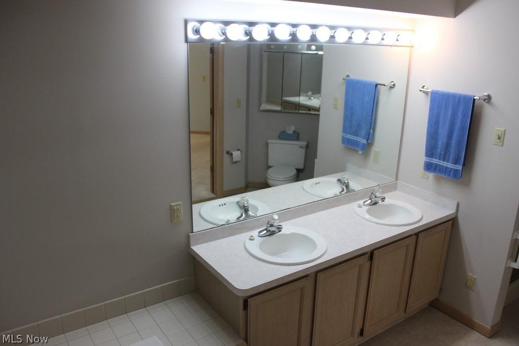 Forest Cove Condo - Residential