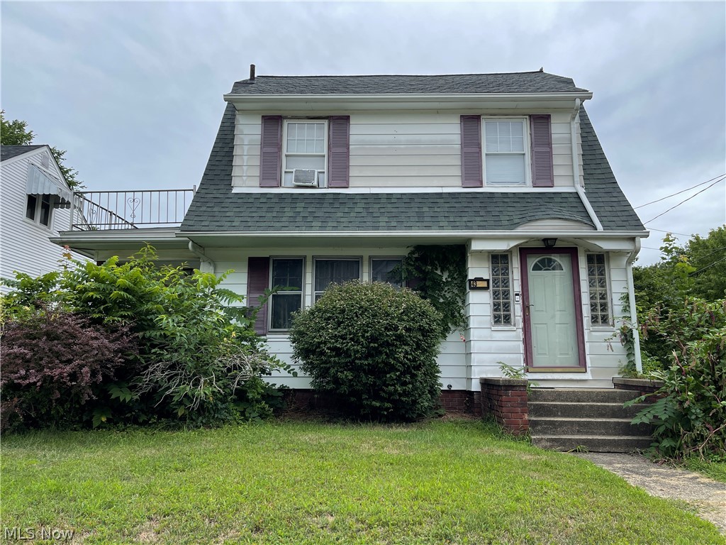 Outstanding investment property or starter home. Hardwood floors, a new hot water tank, and plenty of space! Fenced-in yard and a large two-car garage. Don't miss out, this one won't last!