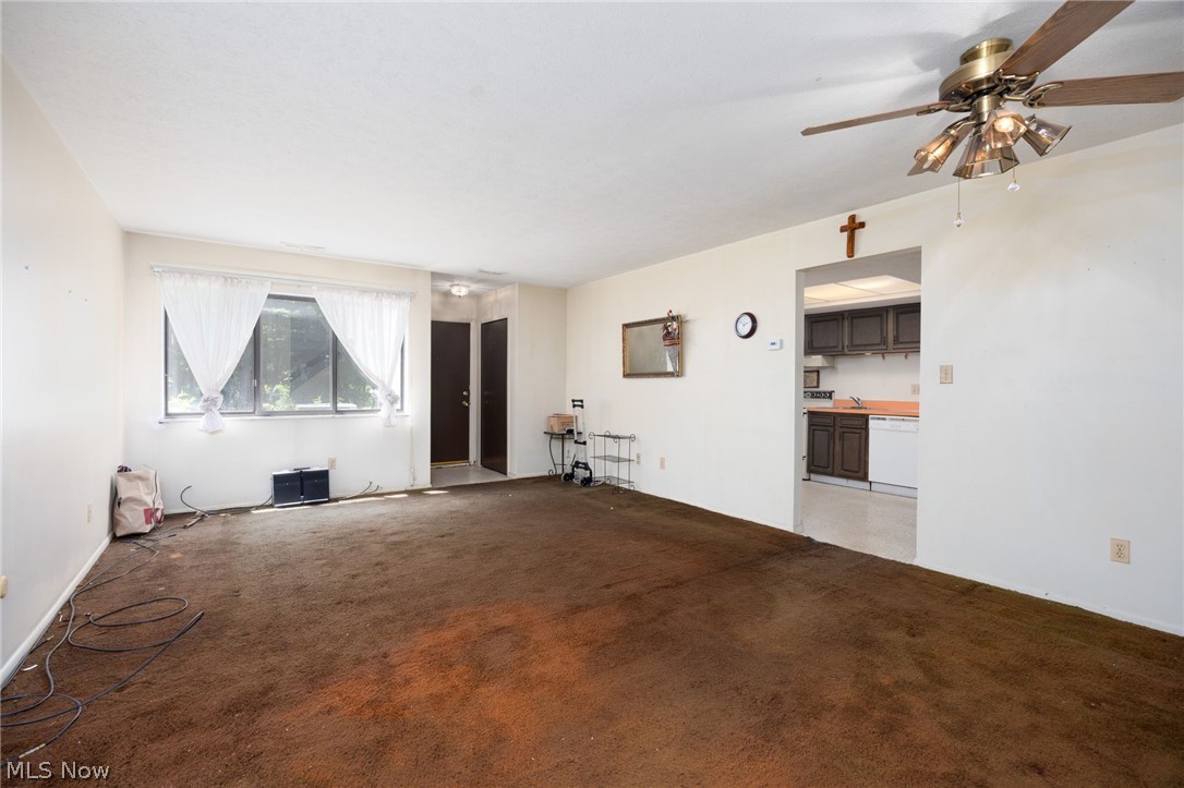 Harbour Light Condo 03 - Residential