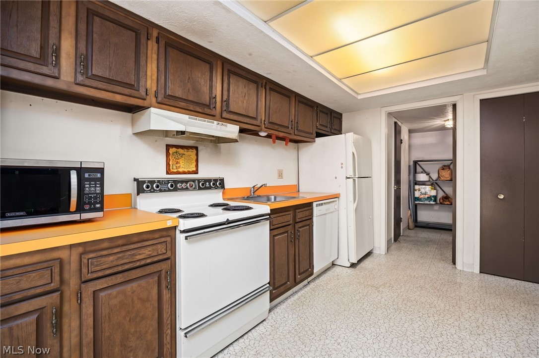 Harbour Light Condo 03 - Residential