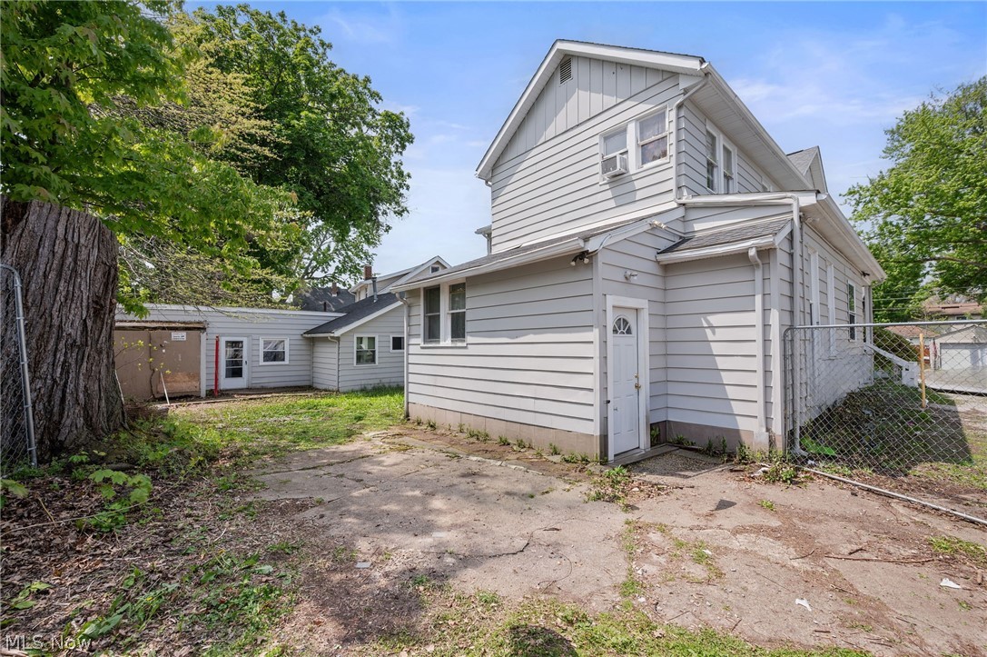 Rockwell, Mathews & Hitchcock Sub - Residential Income