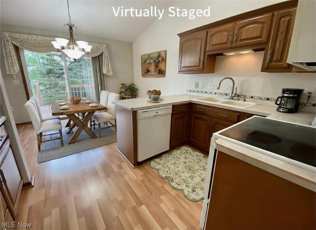 1576 Cape Cod Drive Condo - Residential