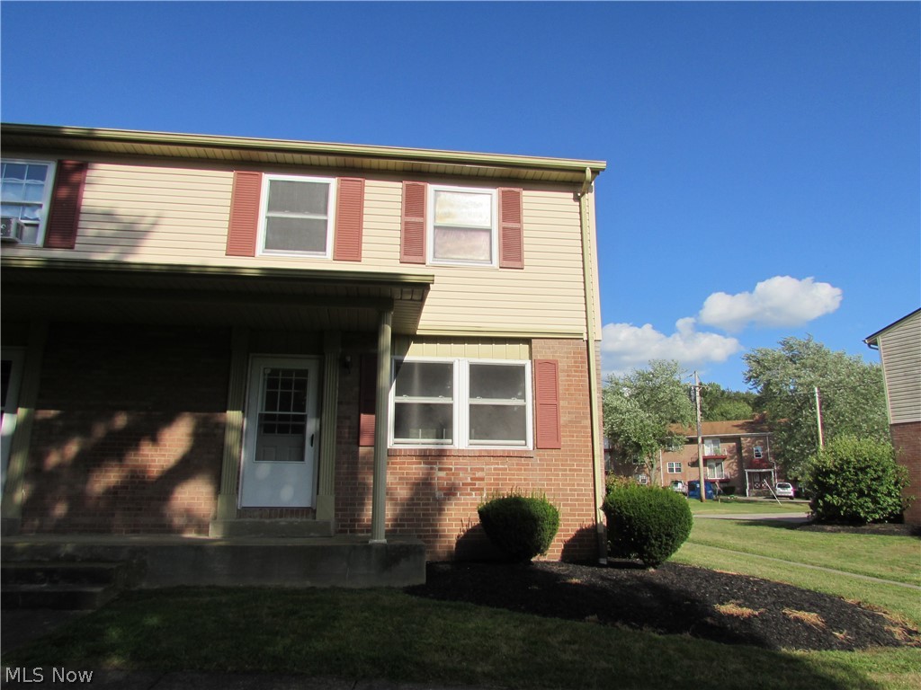 Carriage Hills Condo - Residential