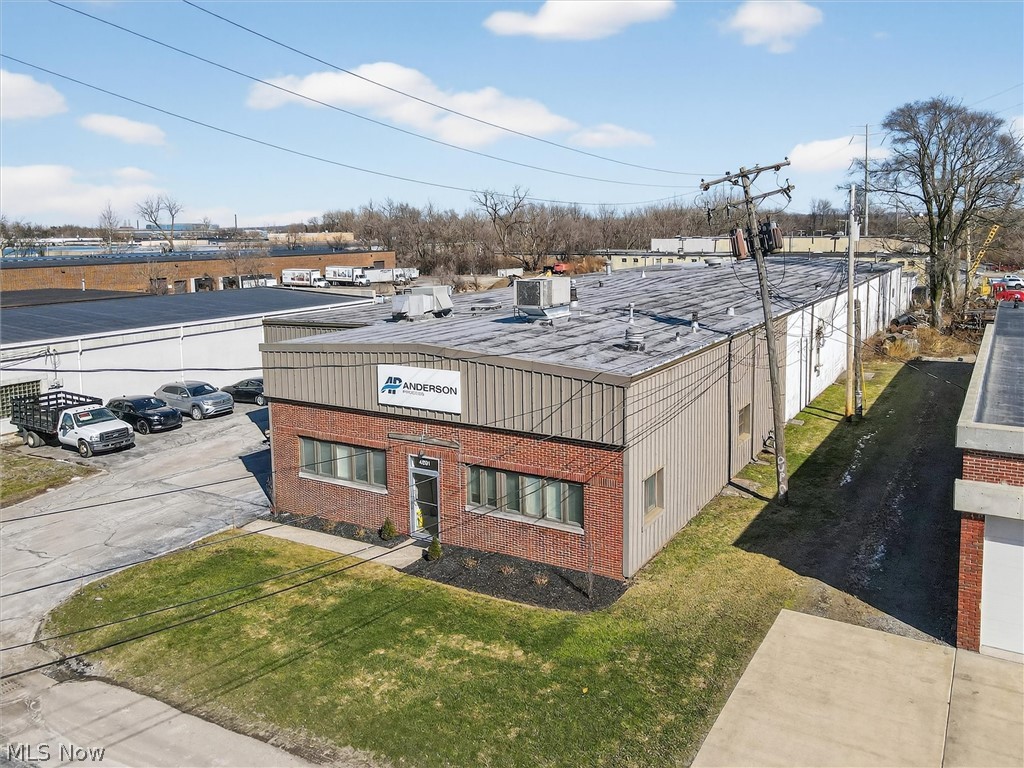 Foote Estate - Commercial Sale