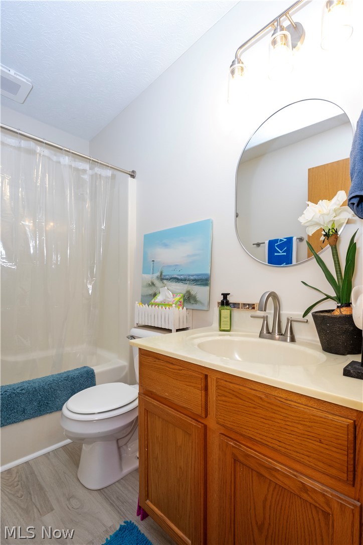 Longview Pines Condo Ph II - Residential
