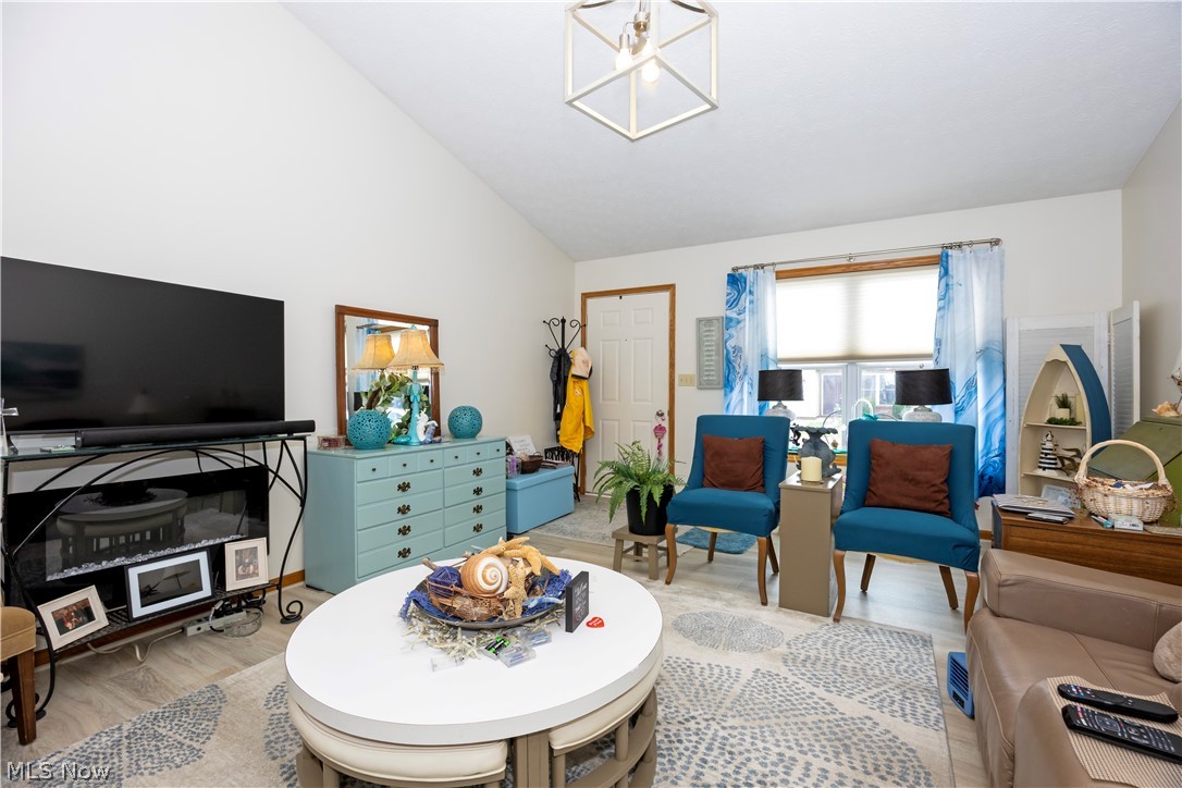 Longview Pines Condo Ph II - Residential