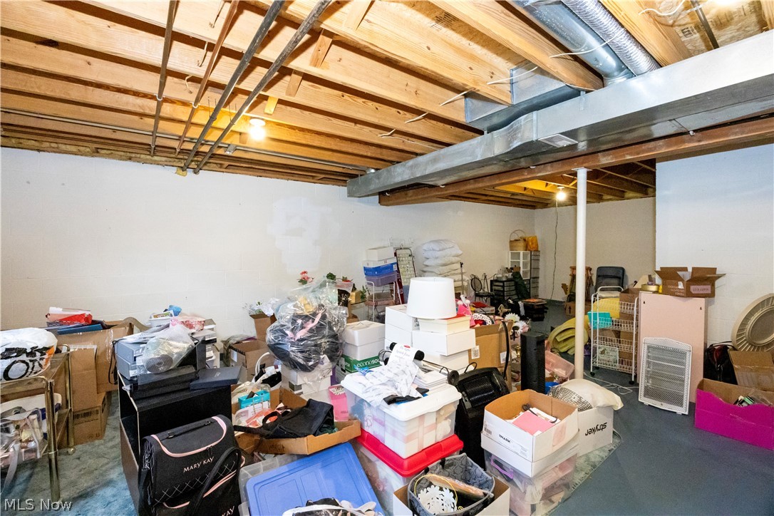 Longview Pines Condo Ph II - Residential