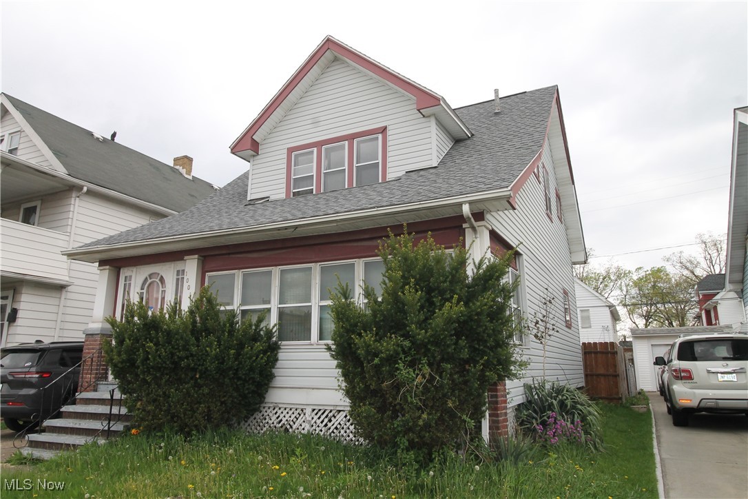 Garfield Blvd - Residential
