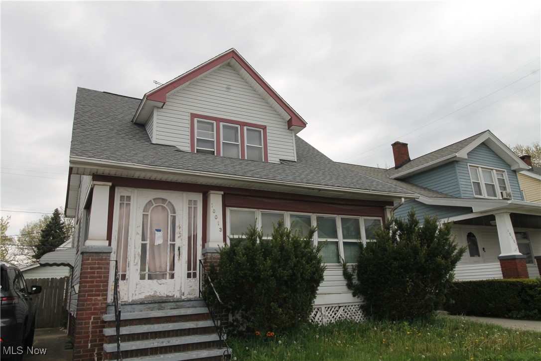 Discovery the  opportunity that awaits with this 3-bedroom, 1 bath cape cod! Great rental opportunity! Close to the Garfield Park Reservation.