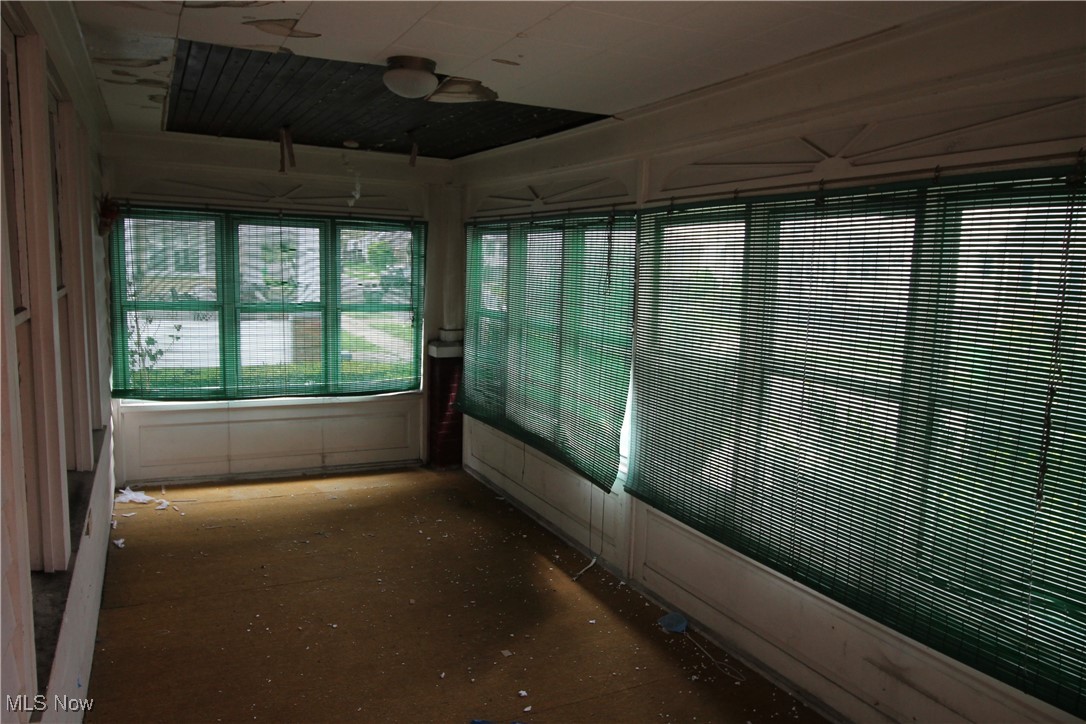 Garfield Blvd - Residential