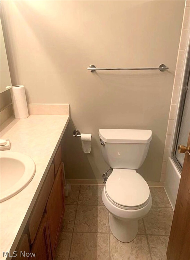 Cedarwood Village Condo 05 - Residential