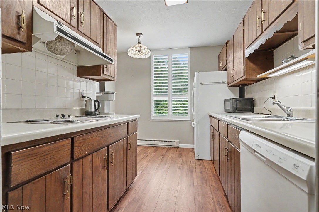 Silver Lake Towers Condo - Residential