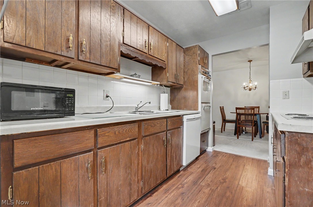 Silver Lake Towers Condo - Residential