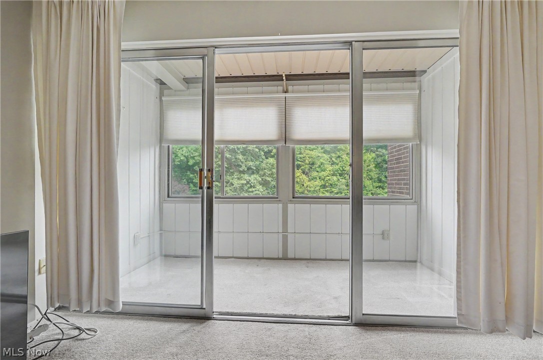 Silver Lake Towers Condo - Residential