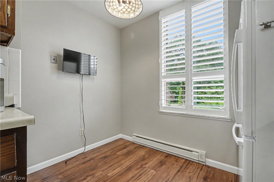 Silver Lake Towers Condo - Residential