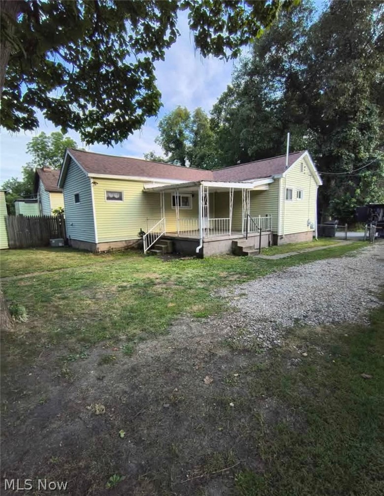 Crescent View - Residential