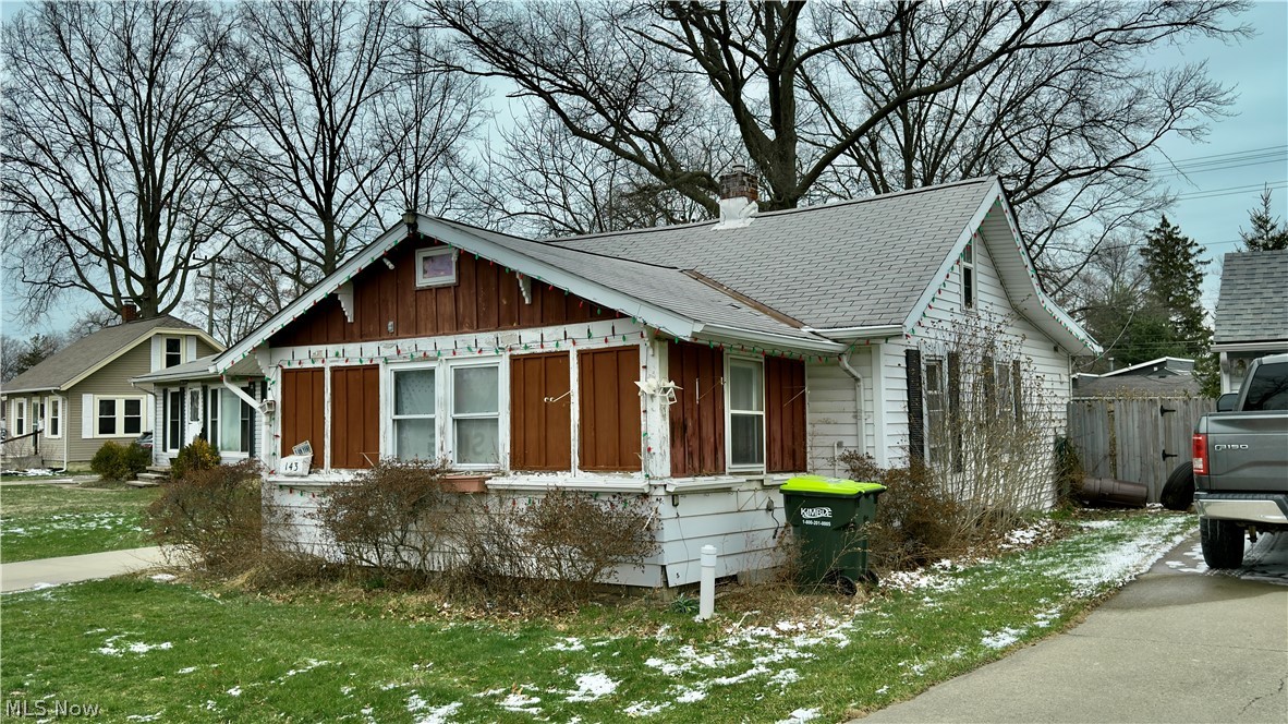 Opportunity is knocking in Avon Lake! This property is perfect for savvy investors or buyers looking to create instant equity. With solid bones and a desirable location, this home offers the ideal canvas for a light cosmetic update or a full value-add project. Strong rental potential or resale upside in an area known for its stability and demand. Just minutes from Lake Erie, parks, shopping, and major conveniences, location alone makes this one worth a look. Whether you're building your portfolio or searching for your next flip, this is the kind of opportunity that doesn't sit long. Bring your vision and unlock the potential!
