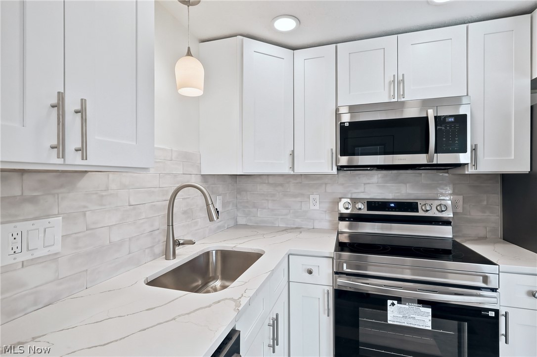 White Oak Drive - Residential