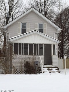 Outstanding value in this Two Story. Vinyl sided, fenced rear yard with a large deck, front porch, updated kitchen and bath.  Conveniently located and easy to show.  ROOF SHINGLES HAVE BEEN REPLACED!