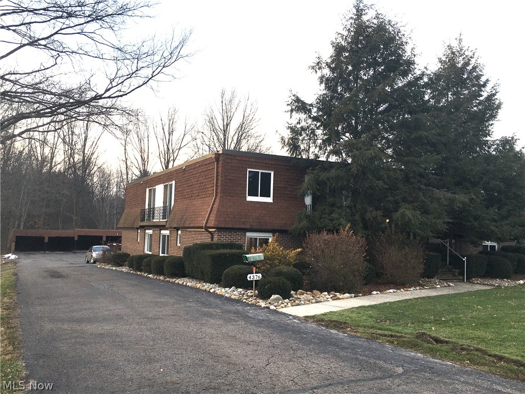 Professionally managed, 24/7 Emergency maintenance line, Online Rent Payments available. 
Credit score of 600+. Below 600 is considered conditional.
Less than 3 items in collections, excluding student loan and medical. More than 3 is considered conditional. 
Monthly income of 2.5 times the amount of the monthly rent.
Thorough and Complete Criminal and Eviction Check.
$50 Non Refundable App Fee for all Adults who will be occupying the property.
Applications can only be completed online.
Typical Security Deposit equivalent to one months rent, pending results of background checks. 
NOT Accepting Section 8 / AMHA Housing Vouchers