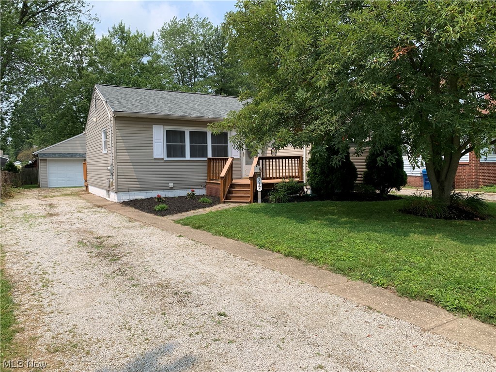 This Ranch is move in ready, very clean with a huge basement for plenty of storage. The hardwood floors are all in good shape. The roof and A/C and furnace are all in good shape. Just move in and relax!