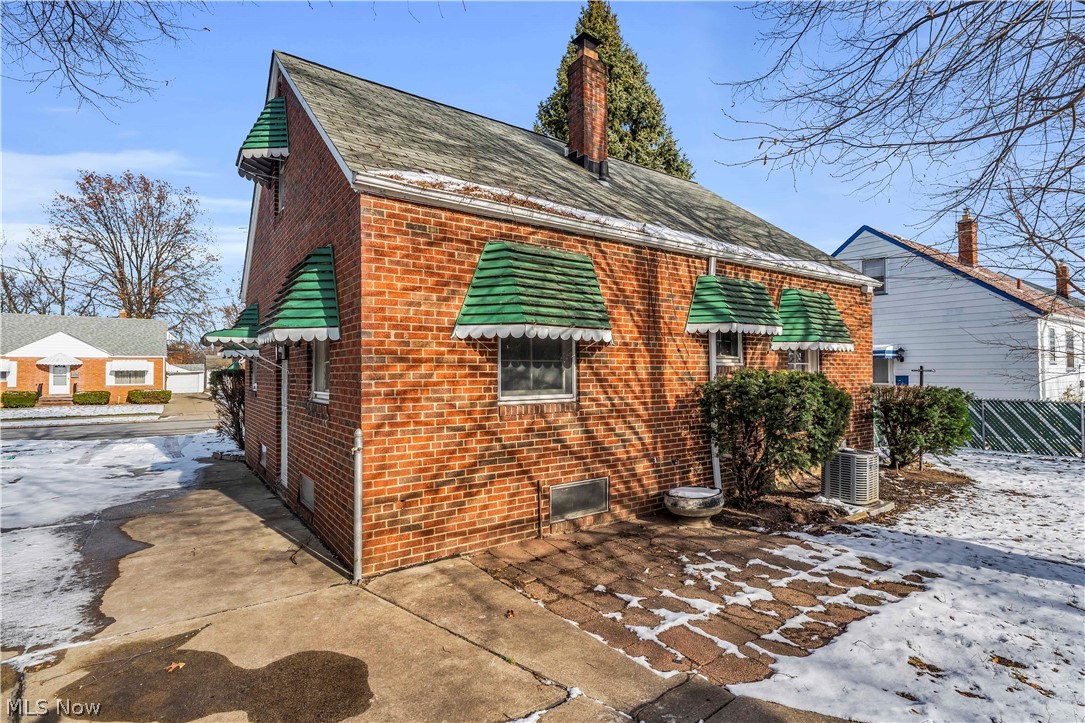 Mix King & Gibbs - Residential Lease