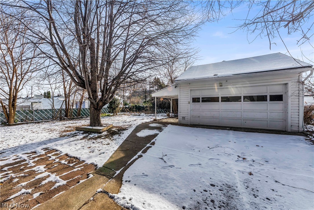 Mix King & Gibbs - Residential Lease