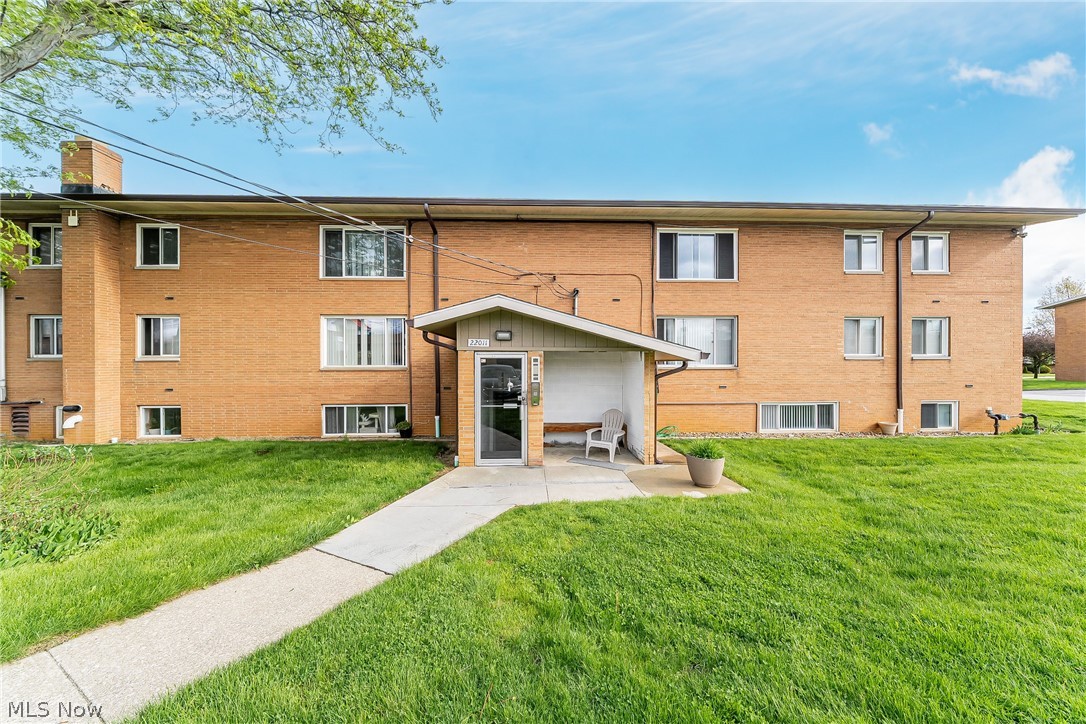 Welcome to this spacious and well-maintained one-bedroom condo in the heart of Rocky River. Inside this corner unit you'll find an open layout, freshly painted kitchen, new light fixtures, and durable, neutral-toned LVP flooring that complements any style. Multiple closets offer generous flexibility of use. Located just steps from the unit, the common laundry area adds ease to your routine and includes a storage unit for additional space. The building itself features a recently updated entryway, and the dedicated covered parking space is close to the entry door. Ideally situated near grocery stores, restaurants, and a movie theater, this location also offers quick access to the highway—making commuting and everyday errands simple. A great opportunity to enjoy low-maintenance living in one of Rocky River’s most convenient locations.