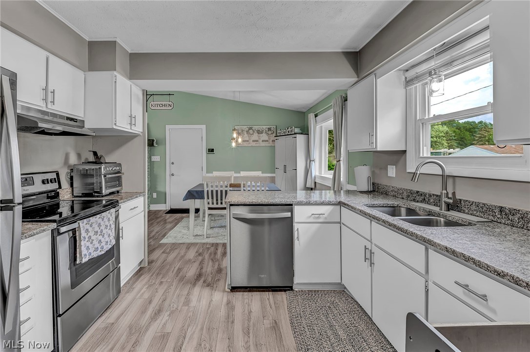 Meadow Bluff - Residential
