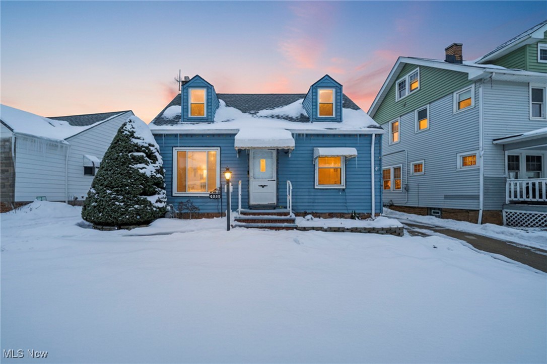 Welcome home to 4514 Tuxedo Ave in Cleveland! This charming 3-bedroom, 2-bath home blends comfort, updates, and outdoor living in all the right ways. Step inside to find a warm and inviting layout with plenty of space to relax and entertain. The home offers three comfortable bedrooms and two full bathrooms, giving everyone room to spread out while still feeling connected. Major updates bring peace of mind and modern convenience — central air was added in 2025, keeping you cool and comfortable during those Ohio summers. Outside, the fully fenced-in yard (installed in 2021) creates the perfect space for pets, play, or private gatherings. One of the standout features? The backyard gazebo stays, making it an ideal spot for morning coffee, evening wind-downs, or hosting friends and family rain or shine. Whether you’re looking for your first home or your next move, this property offers a great mix of indoor comfort and outdoor enjoyment — all in a convenient Cleveland location close to shopping, dining, and major highways. Schedule your showing and come see it for yourself!