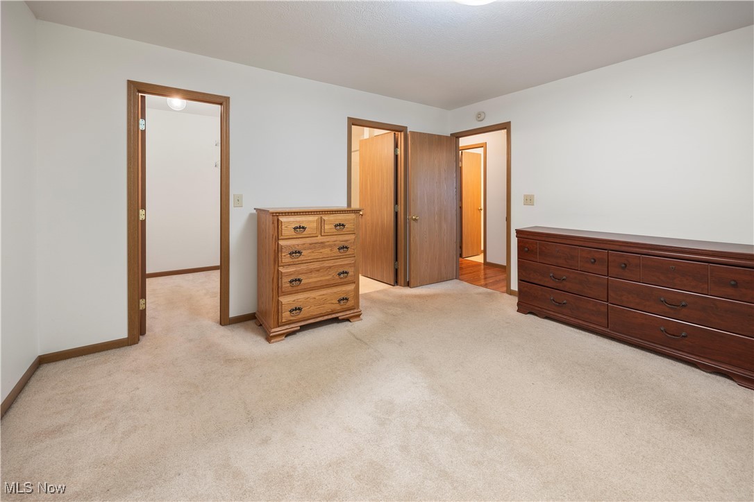 Hunters Chase Condo - Residential
