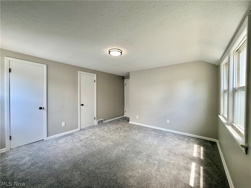 Oxford Manor - Residential